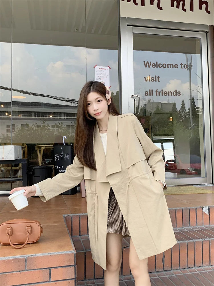 Plus Size Versatile Coat Women's Trench Coat 2025 Spring Autumn Elegant Korean Version Drawstring Casual Windbreaker Jacket