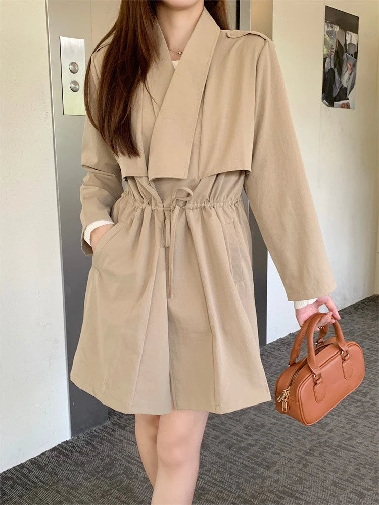 Plus Size Versatile Coat Women's Trench Coat 2025 Spring Autumn Elegant Korean Version Drawstring Casual Windbreaker Jacket