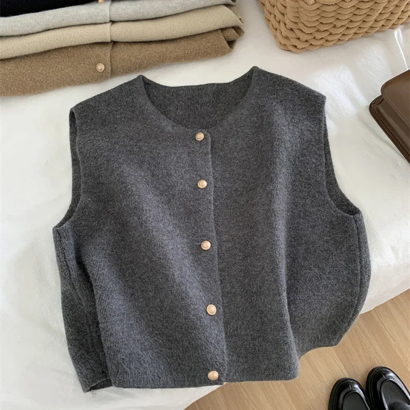 Autumn new women cardigan Korean elegant knitted sleeveless female casual sweater tanks fashion new slim ladies casual tops